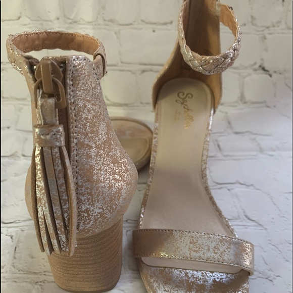 NEW Seychelles Ankle Strap Heel Sandals |  SZ 7 - Picture 4 of 12